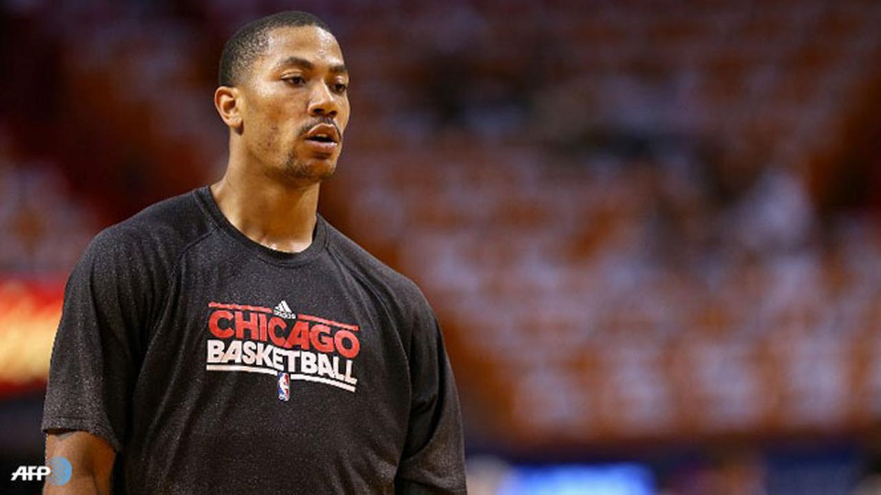 derrick-rose-afp-130807c.jpg