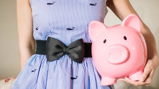 Ilustrasi menabung dan investasi