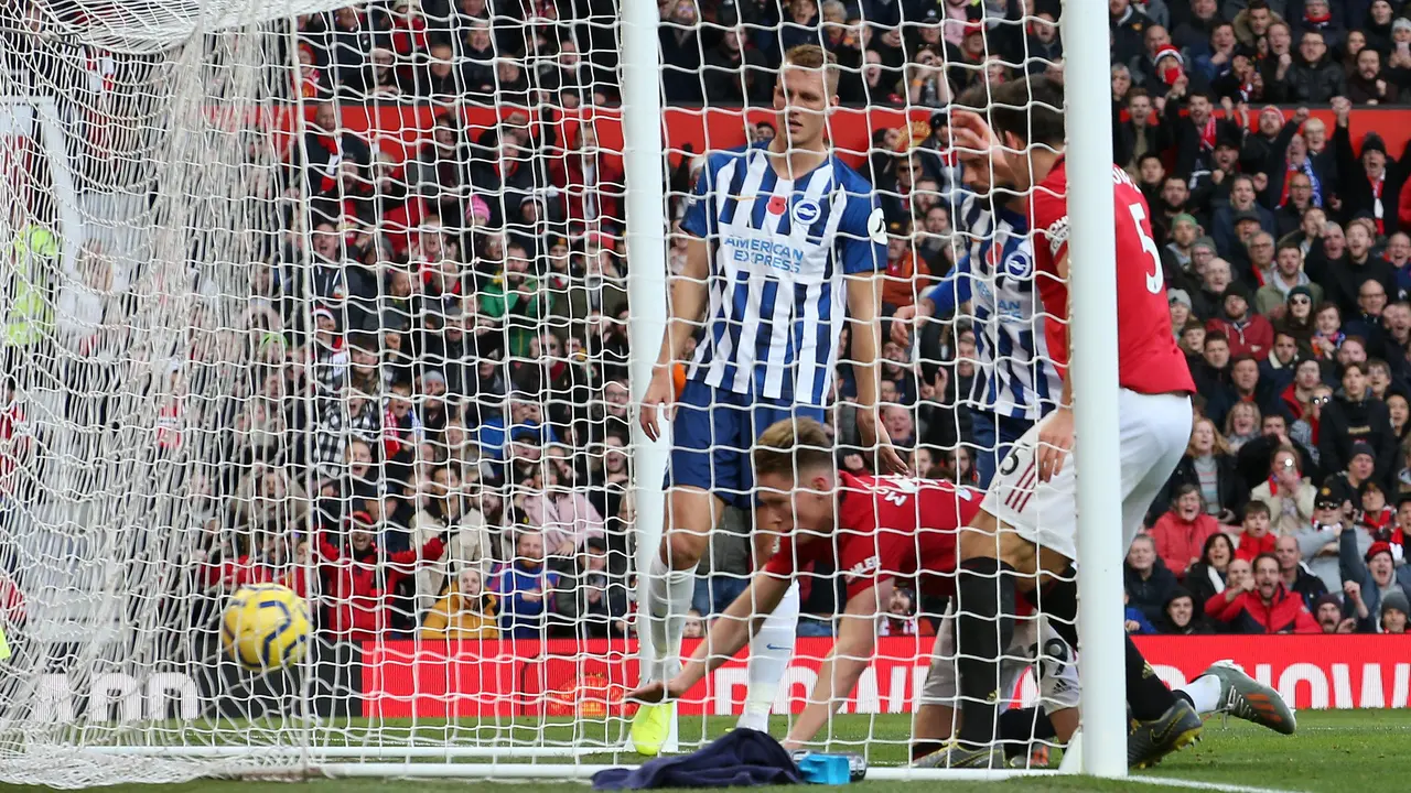 MU Hajar Brighton 3-1