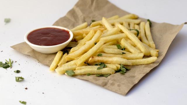 Ilustrasi camilan (unsplash)