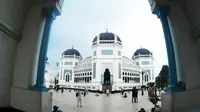 Masjid Raya Al Mashun. (Liputan6.com/Reza Efendi).