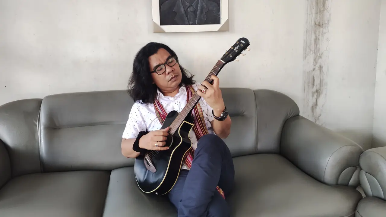 Akhol Firdaus