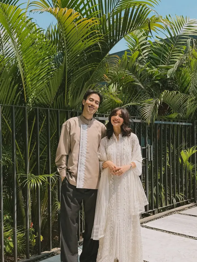 Sheila Dara Hasil Merias Wajah Sendiri saat Pengajian Nadin Amizah