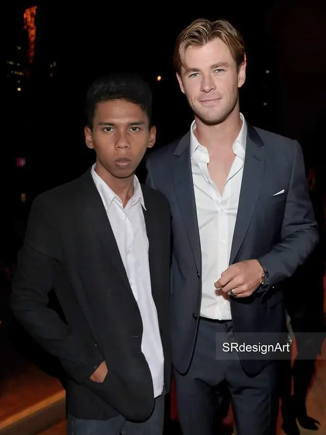6 Editan Foto Bareng Aktor Hollywood Ini Bikin Ketawa Geli