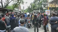 Polisi menangkap seorang sopir angkutan kota di Tangerang yang diduga penabrak sekelompok pengemudi ojek online. Polisi akan memastikan status hukum sopir maut tersebut.