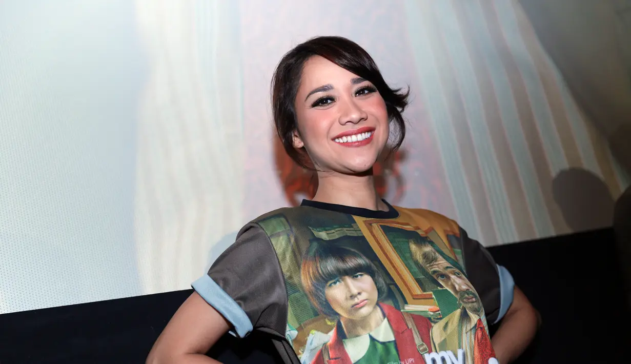 Kali ini istri Ashraf Sinclair itu diuji dalam film bergenre komedi yang belum pernah ia lakoni sebelumnya. (Adrian Putra/Bintang.com)