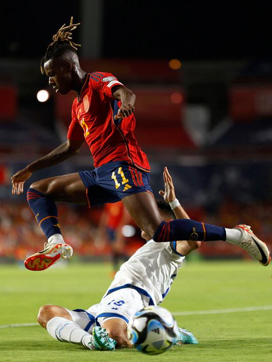 <p>Hasil ini menempatkan Spanyol ke peringkat dua klasemen sementara Grup A Kualifikasi Euro 2024. (AP Photo/Fermin Rodriguez)</p>