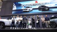 Penyerahan simbolis 300 unit Jaecoo J7 ke konsumen di GIIAS 2025. (ist)