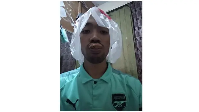 Foto Orang Tirukan Kampanye Lupain Plastik Ala Pevita Pearce Ini Bikin Senyum Geli