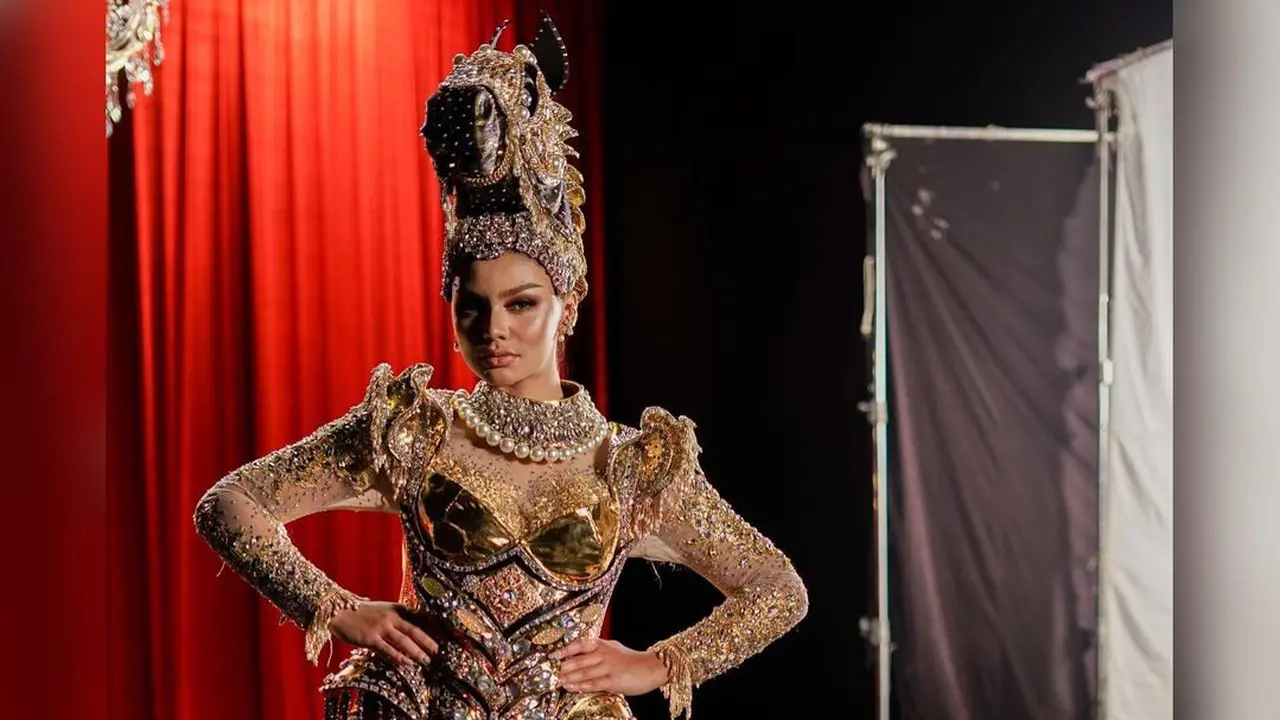 Jihane Almira akan mengenakan kostum nasional yang terinspirasi dari kuda NTT untuk Miss Supranational 2021