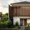 6 Model Sun Shading di Fasad Rumah untuk Mengurangi Sinar Matahari Langsung