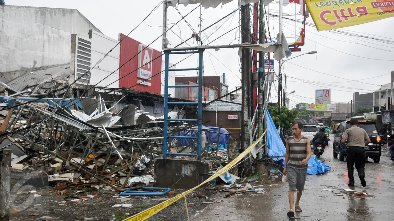 20161023-Ledakan Kuat Terjadi di PHD Jatimurni Bekasi-Jawa Barat
