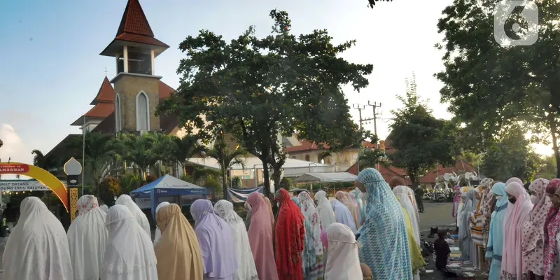 Perayaan Idul Fitri di Bali Berjalan Khidmat