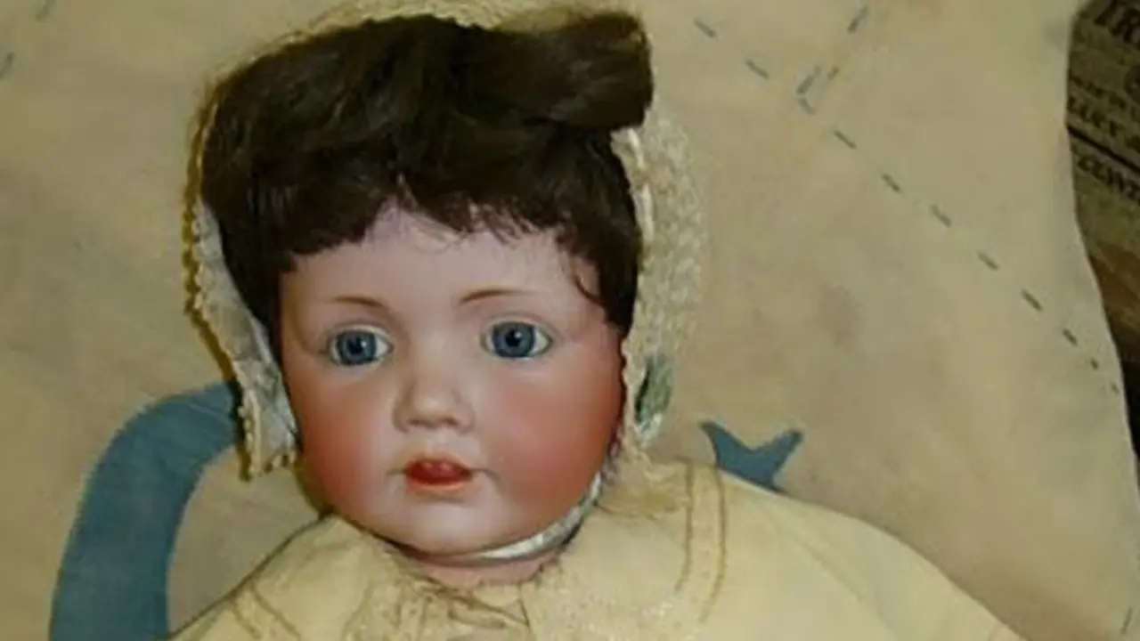 Keistimewaan 5 Boneka Termahal di Dunia 