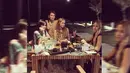 Penyanyi Syahrini memamerkan foto kedekatannya dengan bintang Hollywood Paris Hilton di Bali. (instagram.com/princessyahrini)