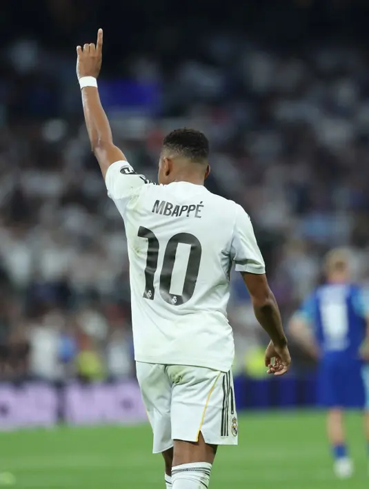 Kemenangan ini membuat Real Madrid berada di peringkat kelima klasemen sementara Liga Champions 2025/2026 dengan 3 poin. (Thomas COEX/AFP)