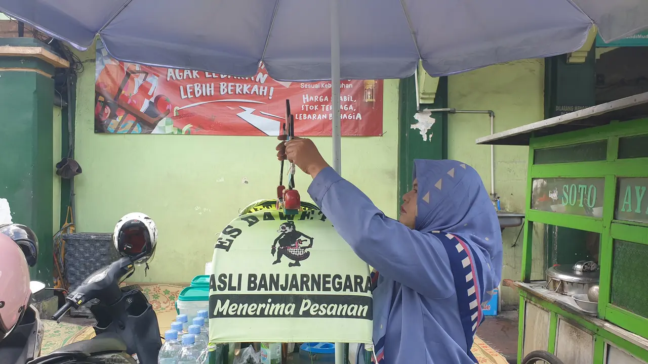 Dari Jakarta ke Jogja, Penjual Dawet Ini Bertahan Menjalankan Usaha Selama 15 Tahun