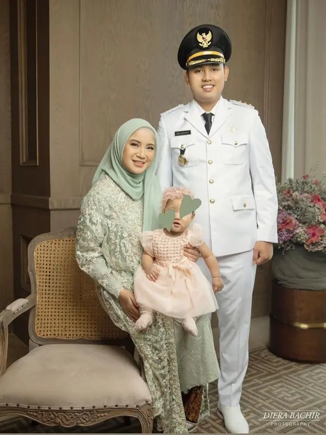 7 Potret Chacha Frederica Dalam Pelantikan Suami Jadi Bupati Kendal