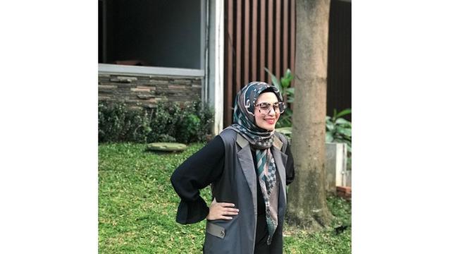 Unggahannya Sempat Bikin Heboh, 7 Gaya Asha Shara Saat Kenakan Hijab