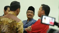 Dituding melakukan banyak penggusuran selama memimpin Jakarta Djarot Saiful Hidayat akan mengajak Lembaga Bantuan Hukum Jakarta diskusi
