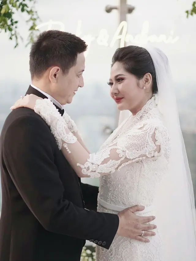 Ricky SUbagja dan Cica