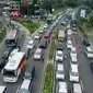 Antrean kendaraan ini sudah mulai mengular di gerbang Tol Ciawi sejak Sabtu pagi.