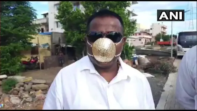 Kaya Raya, Pria Ini Buat Masker dari Emas Seberat 2,3 Kilogram