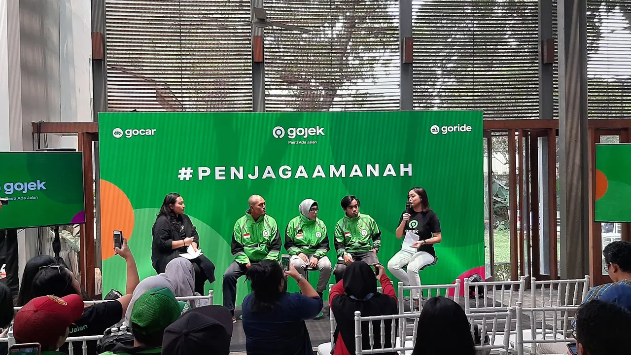 Gojek meluncurkan inisiatif #PenjagaAmanah untuk memastikan konsumen semakin merasa mudah, aman dan nyaman saat menggunakan layanan Gojek.