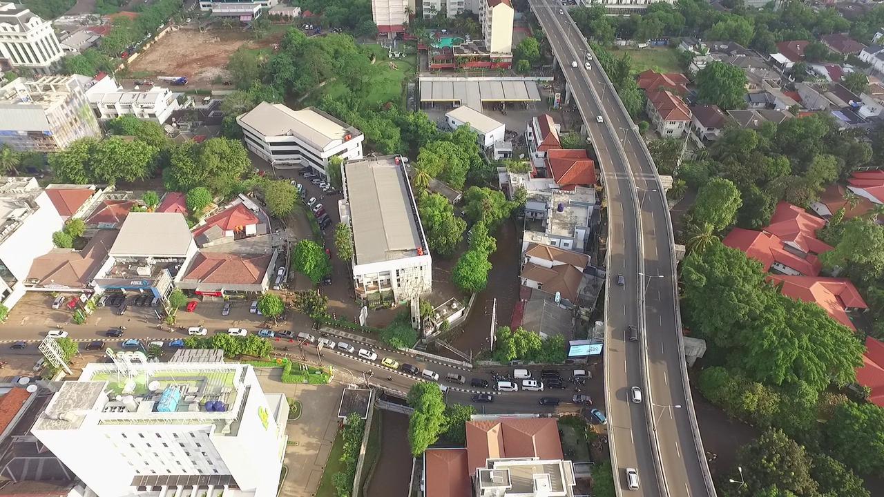 Kali Krukut dan Kemang.