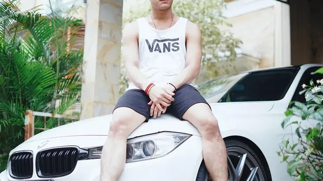 ilustrasi potret tampan rizky billar yang sibuk akting ku lepas dengan ikhlas/instagram: rizkybillar