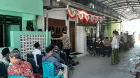 Suasana rumah duka Mbah Maimun Zubair di Sarang Rembang.