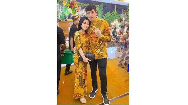7 Potret Vivi Artika, Pedangdut Asal Jawa Timur yang Curi Perhatian