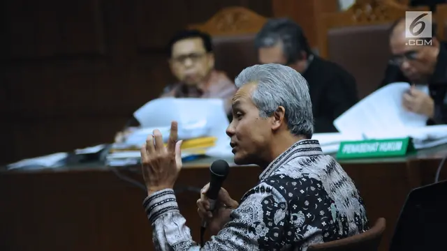 Ganjar Pranowo Bersaksi di Sidang Setya Novanto