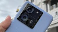 Karena mengusung label fotografi Leica yang terkenal di dunia, Xiaomi 13T hadirkan kamera sebagai fitur andalan mereka. (Liputan6.com/ Yuslianson)
&nbsp;