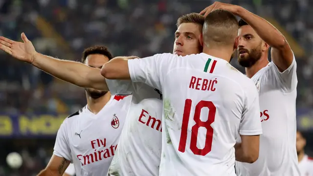 Gol Penalti Piatek Antar AC Milan Tekuk Hellas Verona