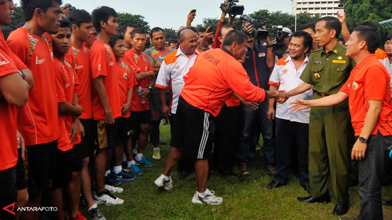 jokowi-persija-130325c.jpg
