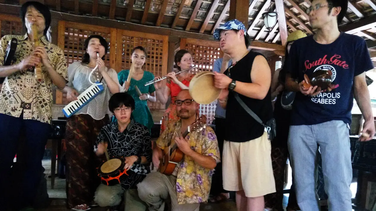 Kolaborasi Musik