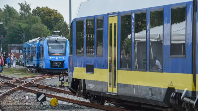 FOTO: Kereta Api Hidrogen Pertama di Dunia