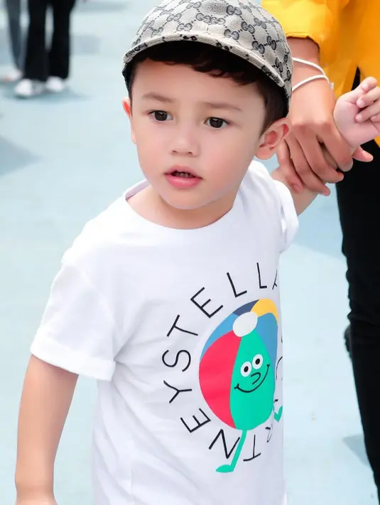 <p>Potret Sakalingga, anak Ussy - Andhika Pratama (foto: instagram ussypratama)</p>