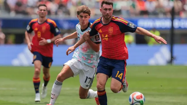Charles De Ketelaere, Aymeric Laporte