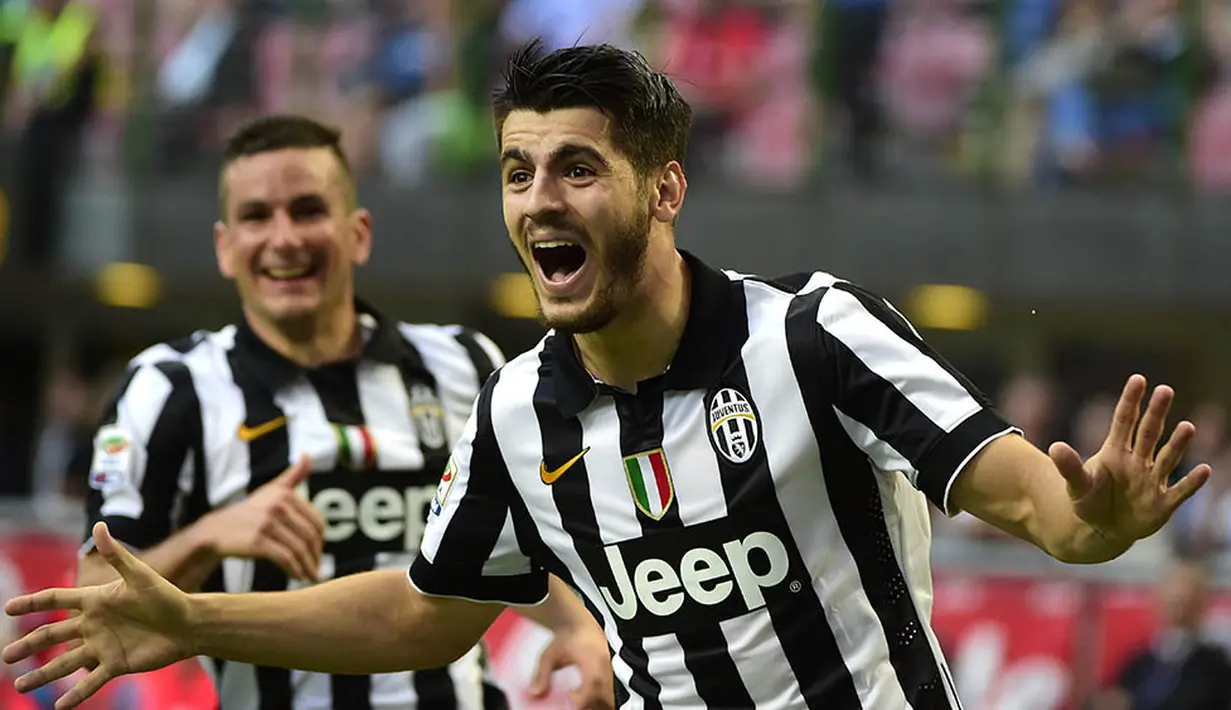 4. Musim pertama Alvaro Morata bersama Juventus berjalan luar biasa. Dirinya menjadi andalan di lini depan La Vecchia Signora dengan sukses meraih gelar Serie A dan menjadi finalis Liga Champions. (AFP/Olivier Morin)