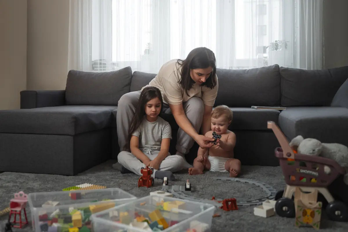 Cara Membangun Masa Kecil yang Bahagia, Pahami Hal Penting yang Dibutuhkan Anak Bukan Sekadar Prestasi