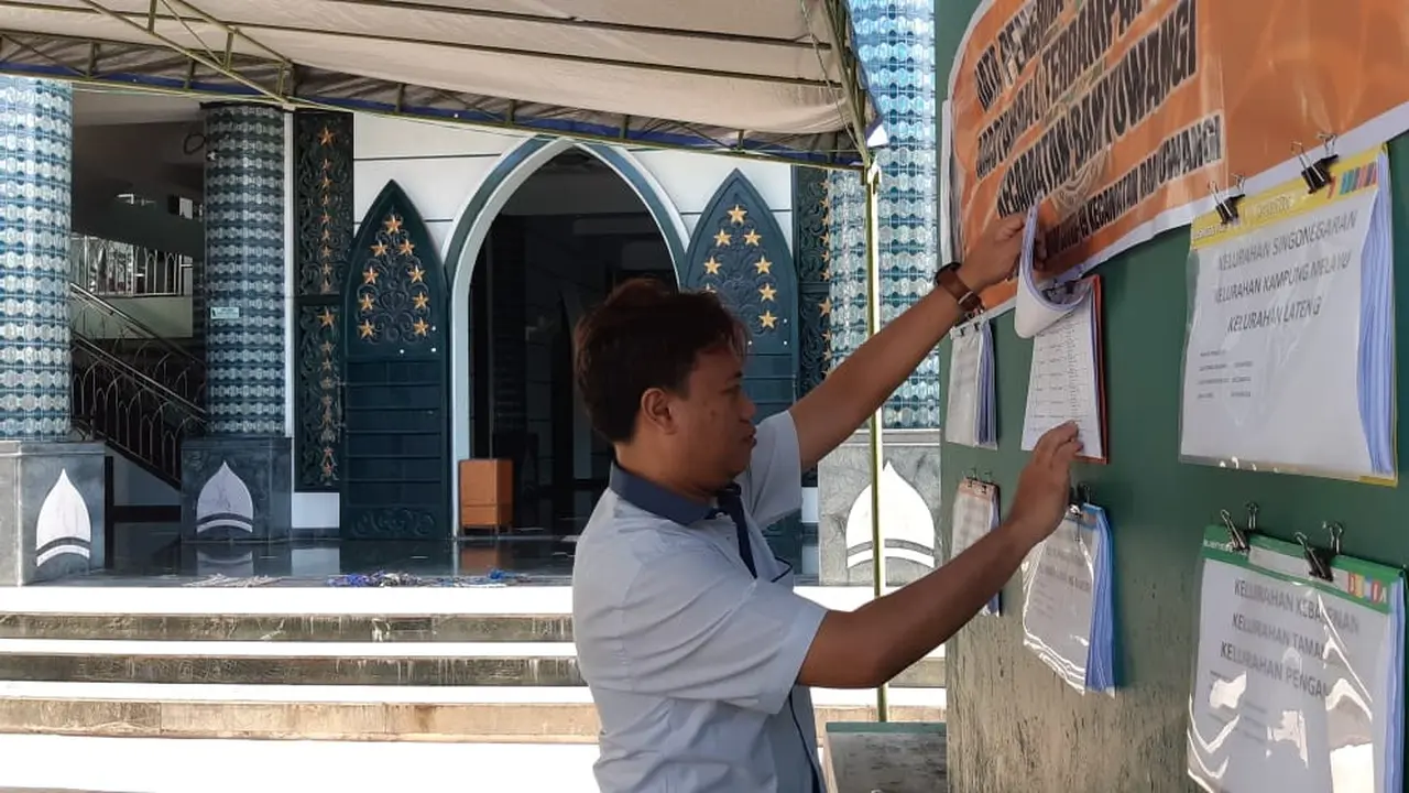 Transparansi, Banyuwangi Tampilkan Data Penerima Bansos di Lingkungan Tempat Ibadah