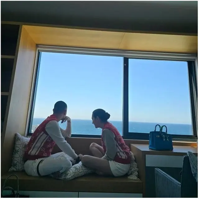 6 Potret kemesraan Angel Karamoy dan Gusti Ega, liburan bareng ke Australia, sinyal go public