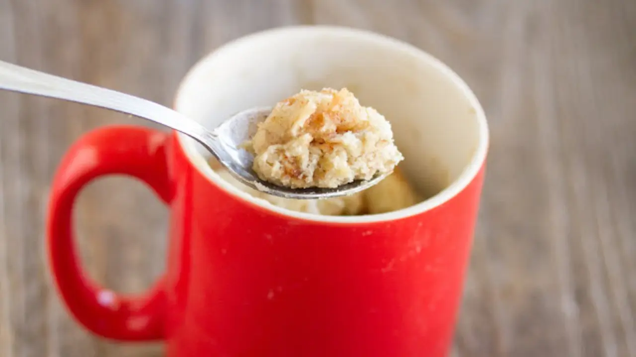 Banana Cinnamon Cake, Kue Pisang dalam Gelas Mug