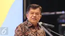 Jusuf Kalla saat memberi sambutan dalam pembukaan TAFISA Games 2016 ke-6 di Mall Ancol Beach City, Jakarta, Sabtu (8/10/2016). Jusuf Kalla secara resmi membuka gelaran TAFISA yang ke-6. (Liputan6.com/Herman Zakharia)