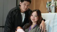 Willy Dozan & Betharia Sonata Resmi Jadi Kakek Nenek, Cucu Pertama Telah Lahir