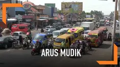 Ruas jalur pantura Cirebon, Jawa Barat mulai macet. Kemacetan bahkan sudah mengular hingga 3 kilometer.
