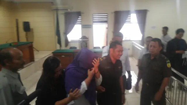 Kepedihan Hati Istri Juragan Sabu Internasional 97 Kg