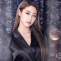 Penampilan merupakan salah satu hal yang penting bagi seorang idol, hal itu juga berlaku bagi Seolhyun AOA. Gadis cantik ini dikenal sebagai idol yang punya bentuk tubuh yang seksi. (Foto: Soompi.com)